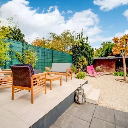 Delightful Holiday In With Garden Casa de Férias *